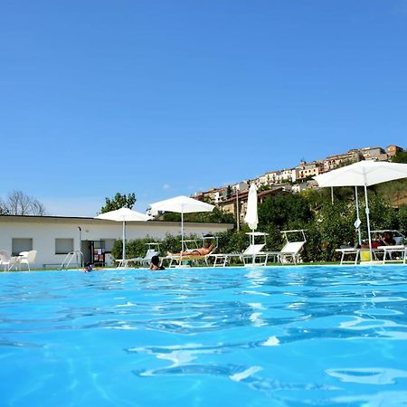 Short-Lets Vista Piscina Hotel Montemitro Exterior photo
